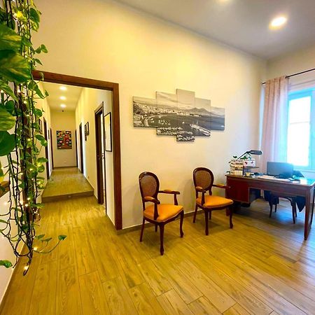 Casa Agnese B&B Неаполь Екстер'єр фото