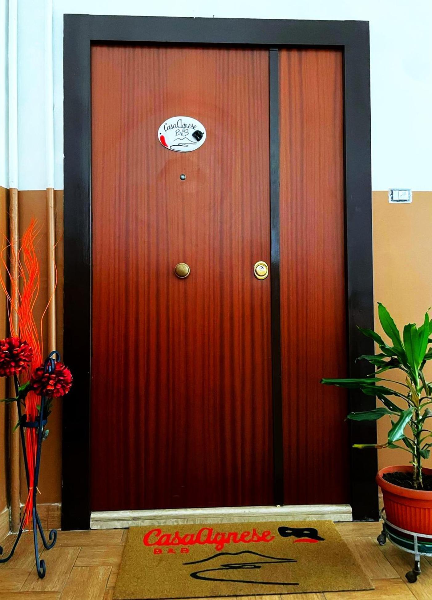 Casa Agnese B&B Неаполь Екстер'єр фото
